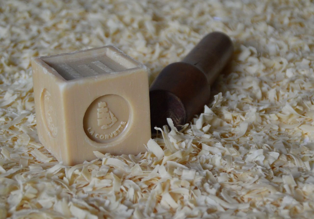 Authentic Marseille Soap Extra Pure - Image 7